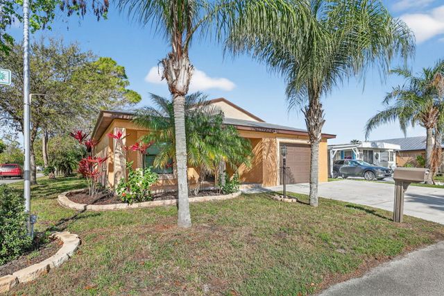 1 Cortez Lane, Port St. Lucie, Port St Lucie, FL 34952