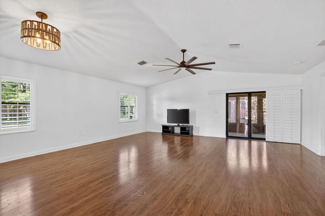 1 Cortez Lane, Port St. Lucie, Port St Lucie, FL 34952