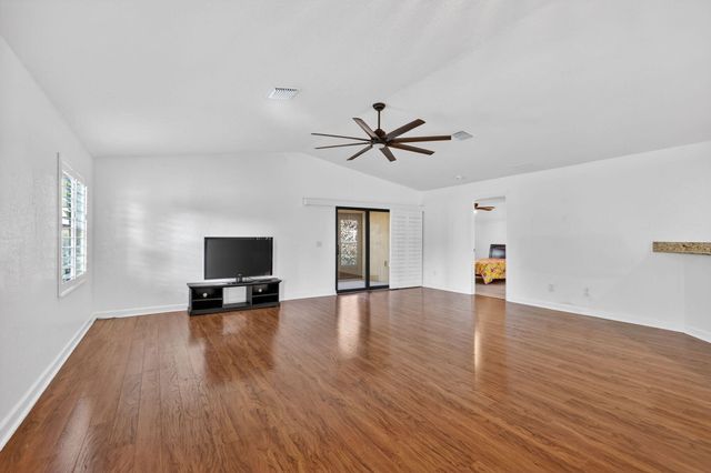 1 Cortez Lane, Port St. Lucie, Port St Lucie, FL 34952