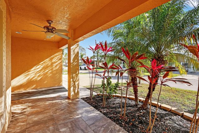 1 Cortez Lane, Port St. Lucie, Port St Lucie, FL 34952