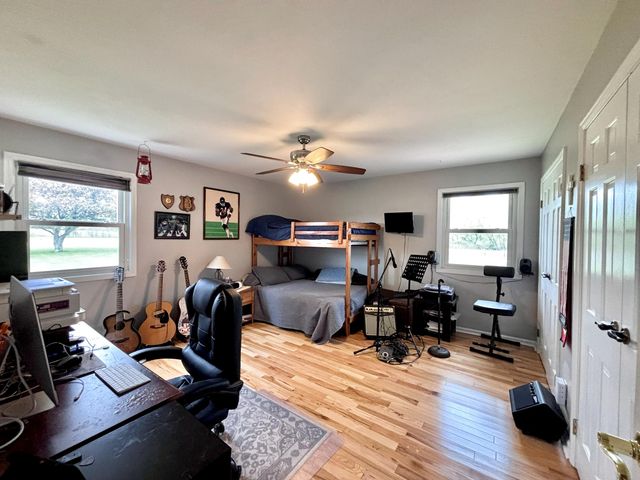 277 E 500 N, Valparaiso, IN 46383