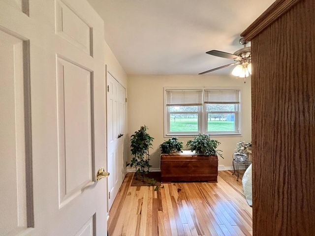 277 E 500 N, Valparaiso, IN 46383