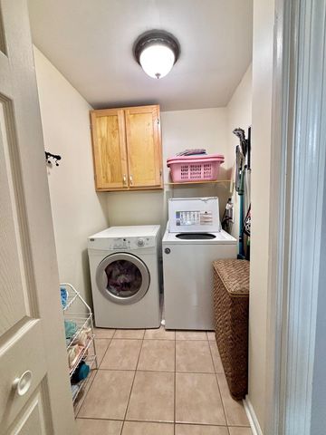 277 E 500 N, Valparaiso, IN 46383