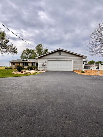 277 E 500 N, Valparaiso, IN 46383