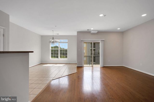 15504 JOHN DISKIN CIR #18, Woodbridge, VA 22191