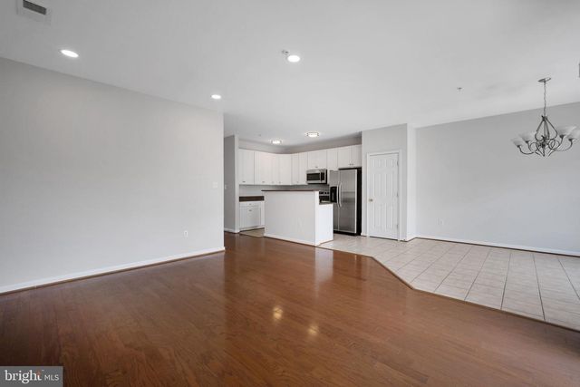 15504 JOHN DISKIN CIR #18, Woodbridge, VA 22191