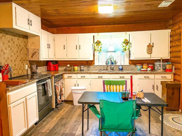 1345 Lcr 498, Mexia, TX 76667