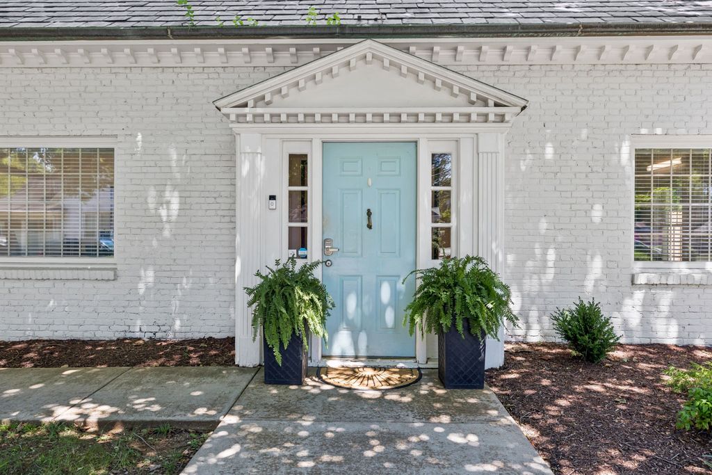 421 E Bell St, Murfreesboro, TN 37130