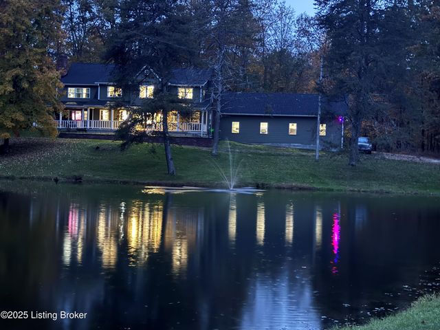 3800 Old Routt Rd, Louisville, KY 40299