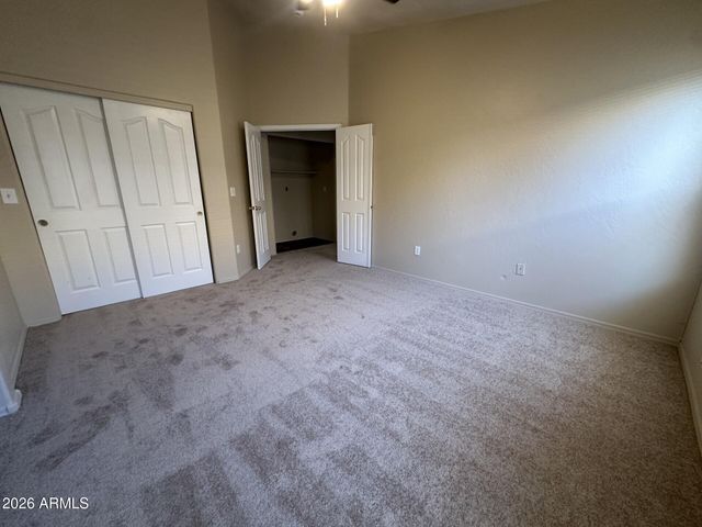 339 N OCEAN Drive, Gilbert, AZ 85233