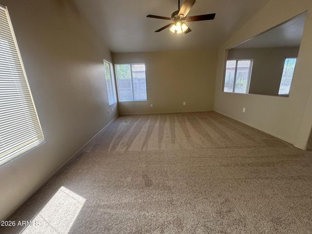 339 N OCEAN Drive, Gilbert, AZ 85233