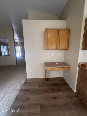 339 N OCEAN Drive, Gilbert, AZ 85233