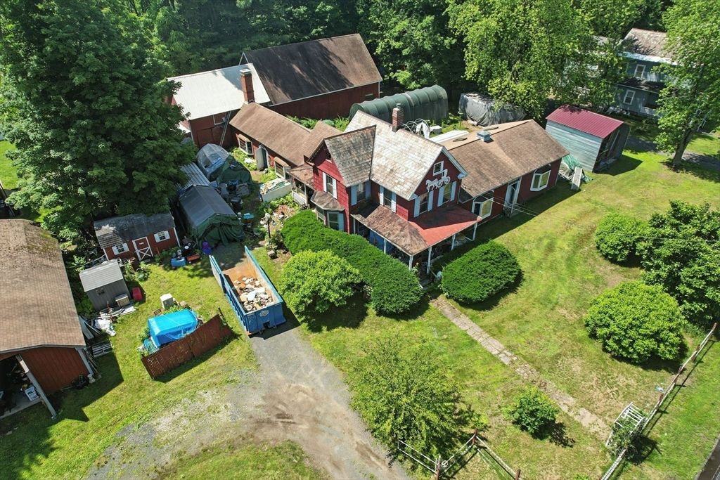 70 S Maple Street, Westfield, MA 01085