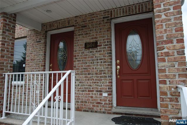 1604 John Street 1, Fort Lee, NJ 07024
