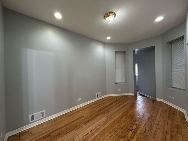 1330 S Lawndale Avenue, Chicago, IL 60623