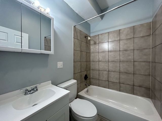 1330 S Lawndale Avenue, Chicago, IL 60623