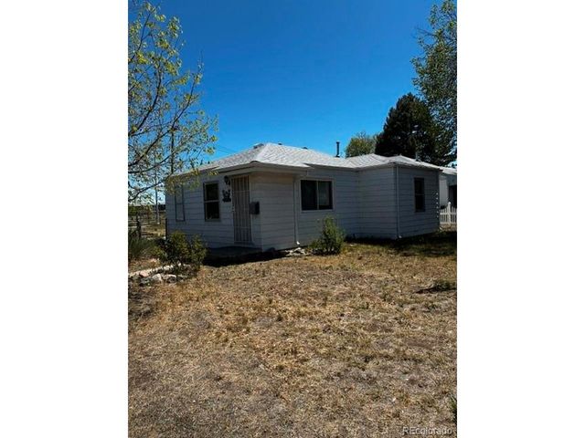 1288 Newark St, Aurora, CO 80010