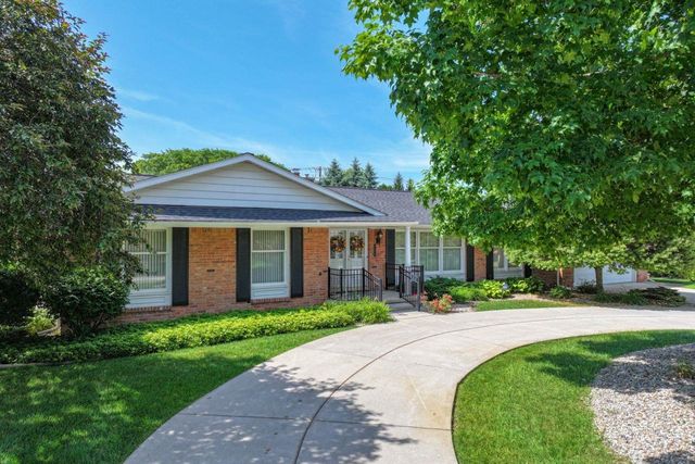 5466 Coral Ridge Drive, Grand Blanc Twp, MI 48439