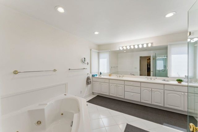 5466 Coral Ridge Drive, Grand Blanc Twp, MI 48439