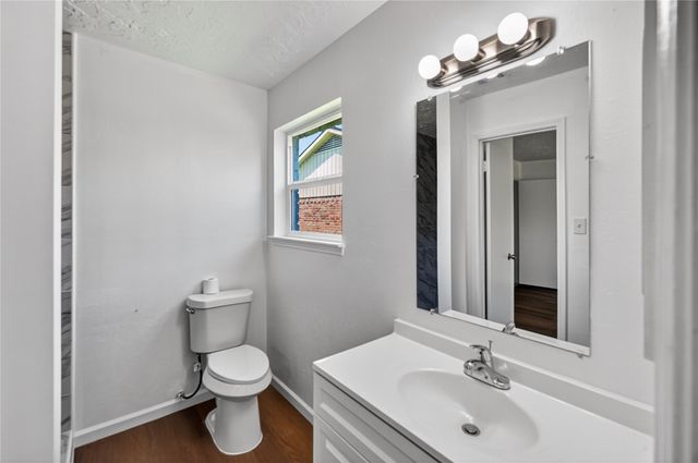 12614 Hunting Brook Drive, Houston, TX 77099