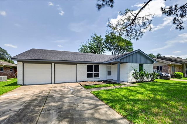 12614 Hunting Brook Drive, Houston, TX 77099