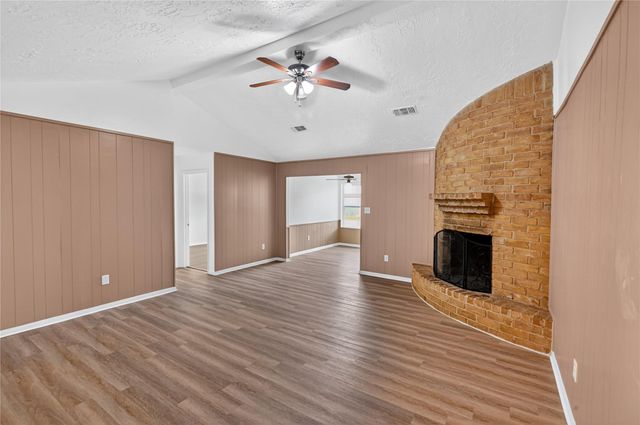 12614 Hunting Brook Drive, Houston, TX 77099