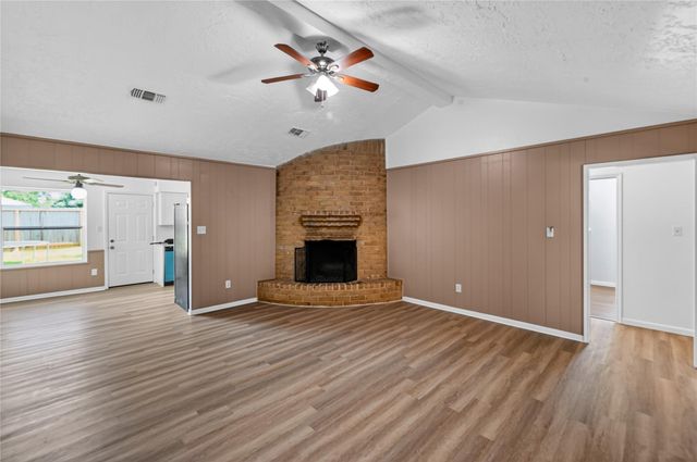 12614 Hunting Brook Drive, Houston, TX 77099