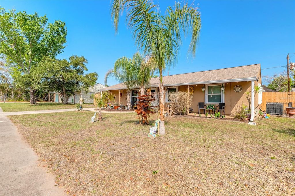 Image 14 of property listing at 461 WILTSHIRE BOULEVARD, Port Orange, FL 32127