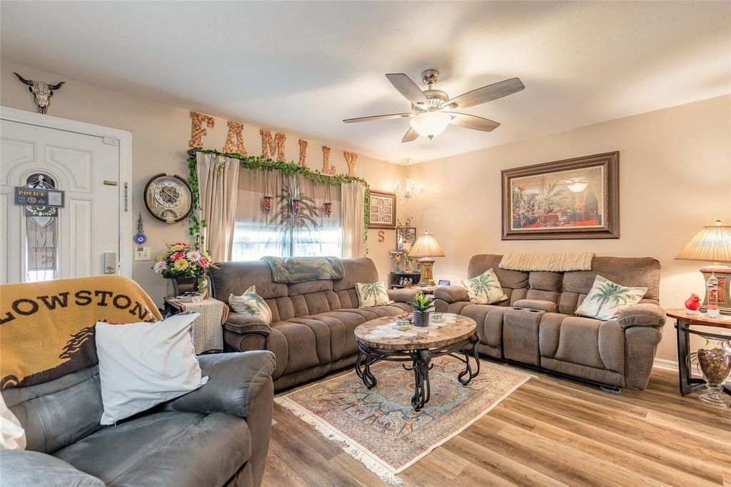 Image 16 of property listing at 461 WILTSHIRE BOULEVARD, Port Orange, FL 32127