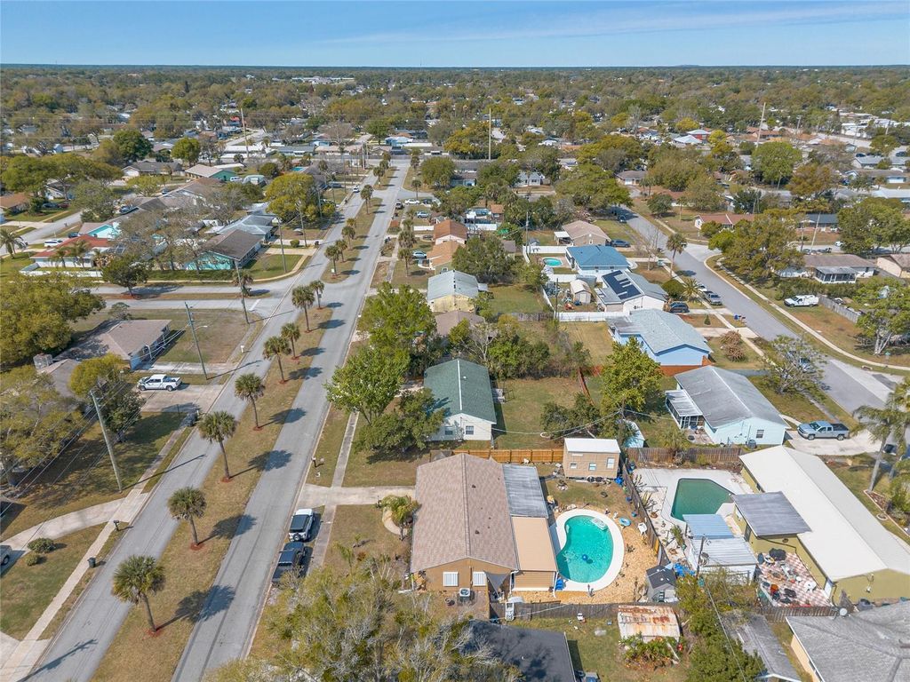 Image 38 of property listing at 461 WILTSHIRE BOULEVARD, Port Orange, FL 32127