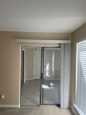 17401 Red Oak Drive 103, Houston, TX 77090