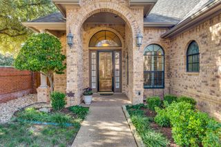 4248 Oak Park Court, Fort Worth, TX 76109