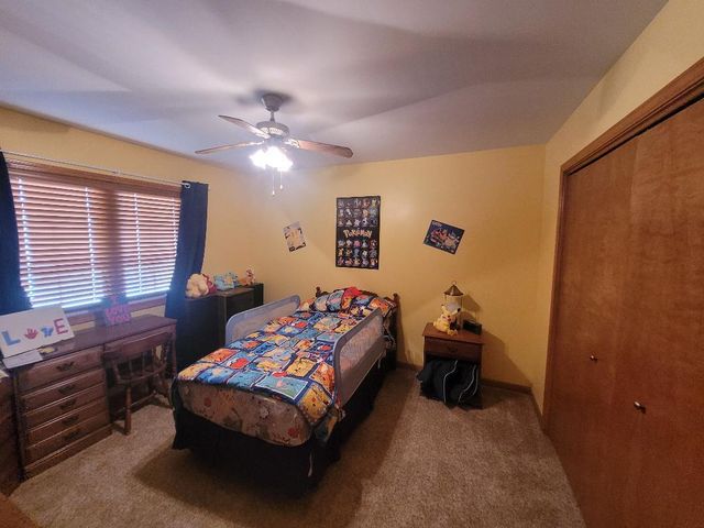 7910 W 91st Place, Crown Point, IN 46307