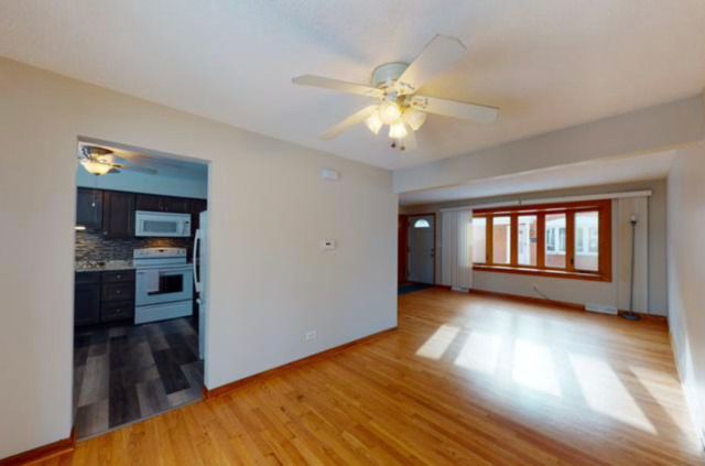509 Barnsdale Road A, La Grange Park, IL 60526