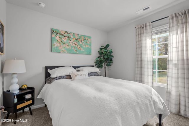 5256 Soybean Drive NE, Winnabow, NC 28479