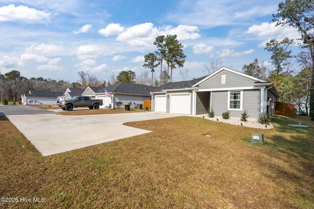 5256 Soybean Drive NE, Winnabow, NC 28479