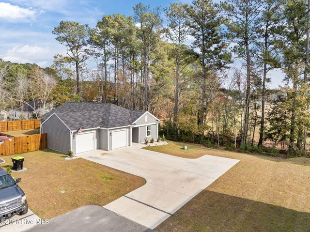 5256 Soybean Drive NE, Winnabow, NC 28479
