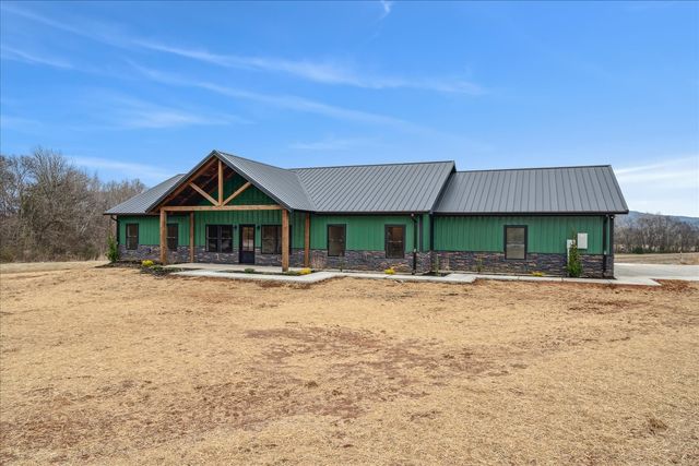 961 Collins Ln, Huntland, TN 37345