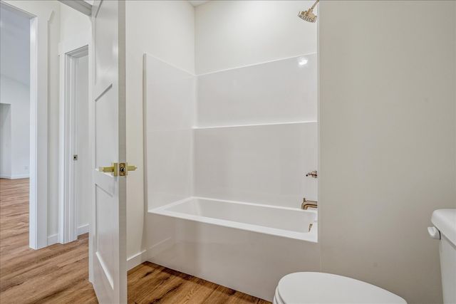 961 Collins Ln, Huntland, TN 37345