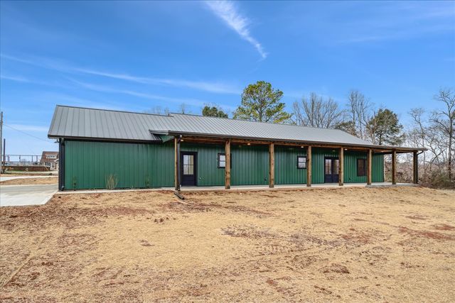 961 Collins Ln, Huntland, TN 37345