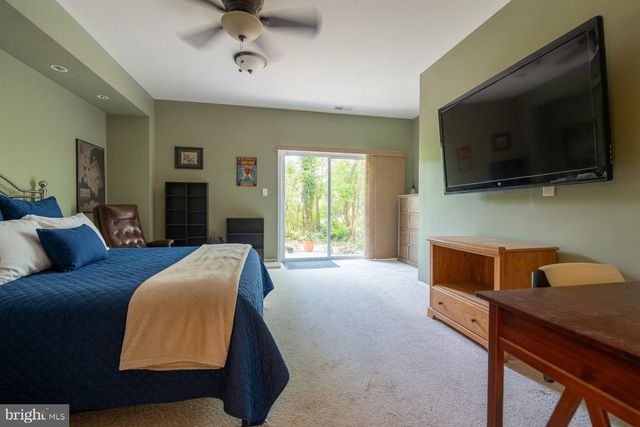 14 - B HILLVIEW CIR, Lansdowne, PA 19050