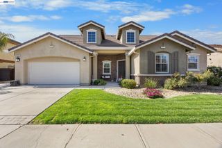 2233 Demartini Ln, Brentwood, CA 94513