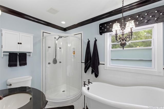14 Julia Circle, East Setauket, NY 11733