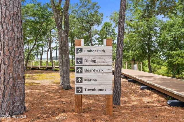 19 Hobie Run, Wilmington, NC 28412