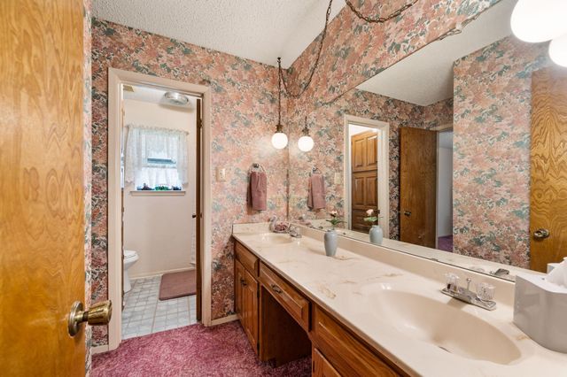 4813 Woodcreek Court, North Richland Hills, TX 76180