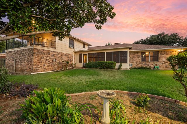 4813 Woodcreek Court, North Richland Hills, TX 76180