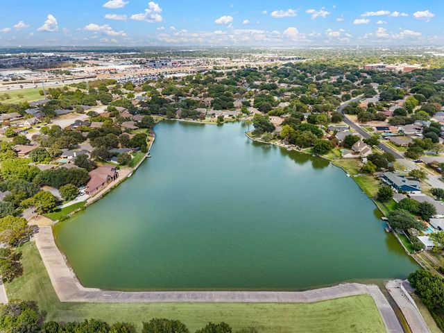 4813 Woodcreek Court, North Richland Hills, TX 76180