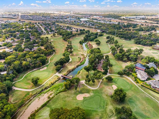 4813 Woodcreek Court, North Richland Hills, TX 76180