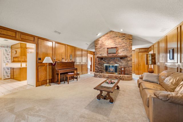 4813 Woodcreek Court, North Richland Hills, TX 76180