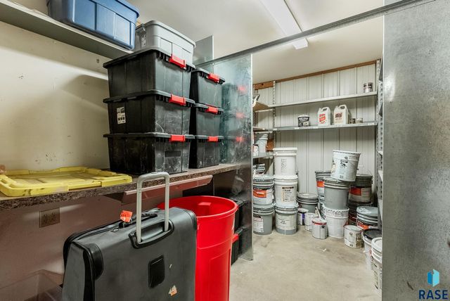 600 S Charlotte Ave Avenue, Sioux Falls, SD 57103